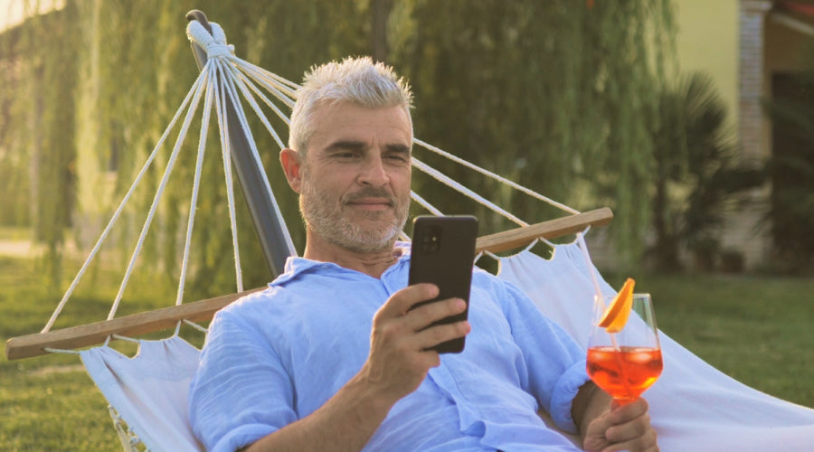 Überwachungskameras im Urlaub schützen: 8 Tipps für störungsfreie Sicherheit