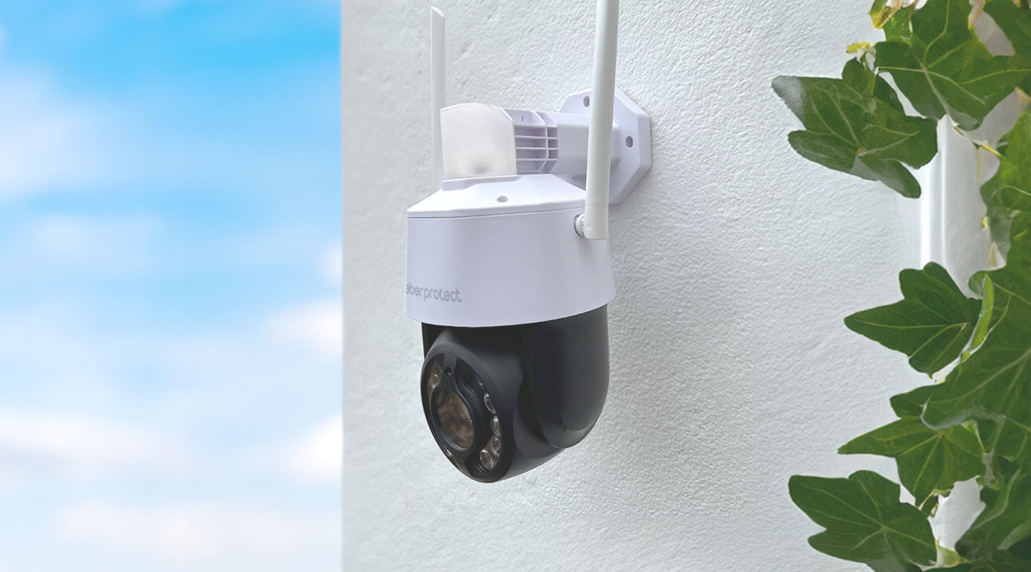 Wie man eine Überwachungskamera im Herbst richtig pflegt