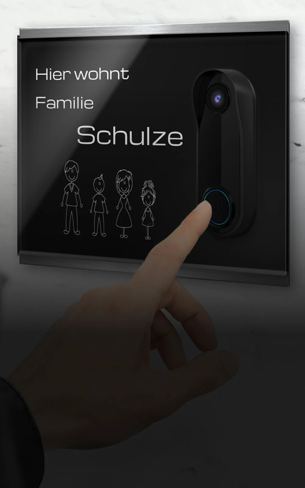 Cardea 2 Video Türklingel montiert auf einem Gravuru Türschild