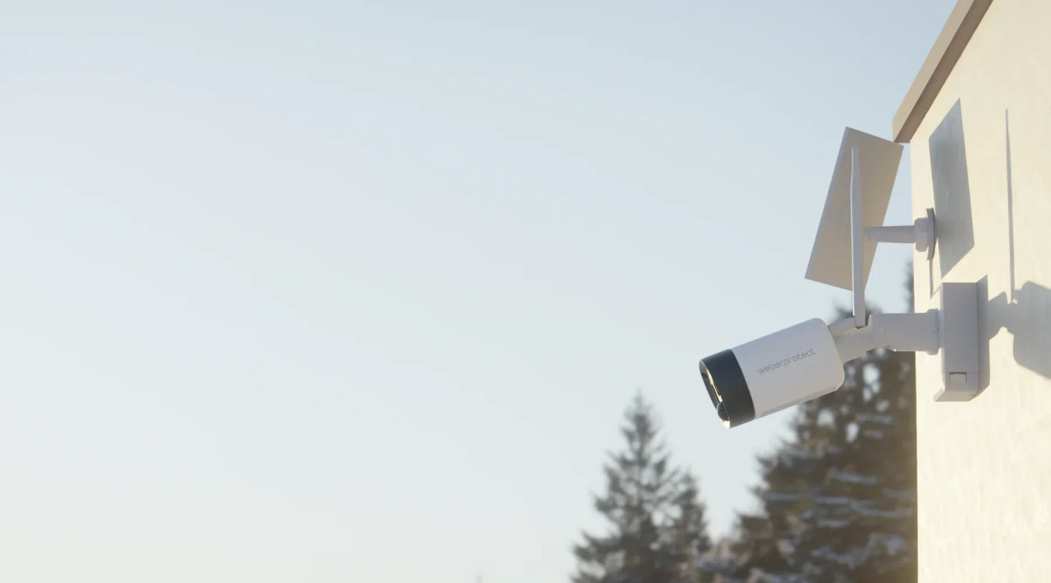 Warum die dunkle Jahreszeit Hochsaison für Einbrecher ist – und wie Überwachungskameras jetzt am besten schützen